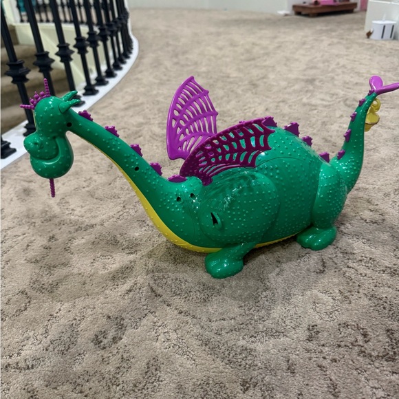 Disney Elliott Popcorn Dragon basket - Picture 3 of 3